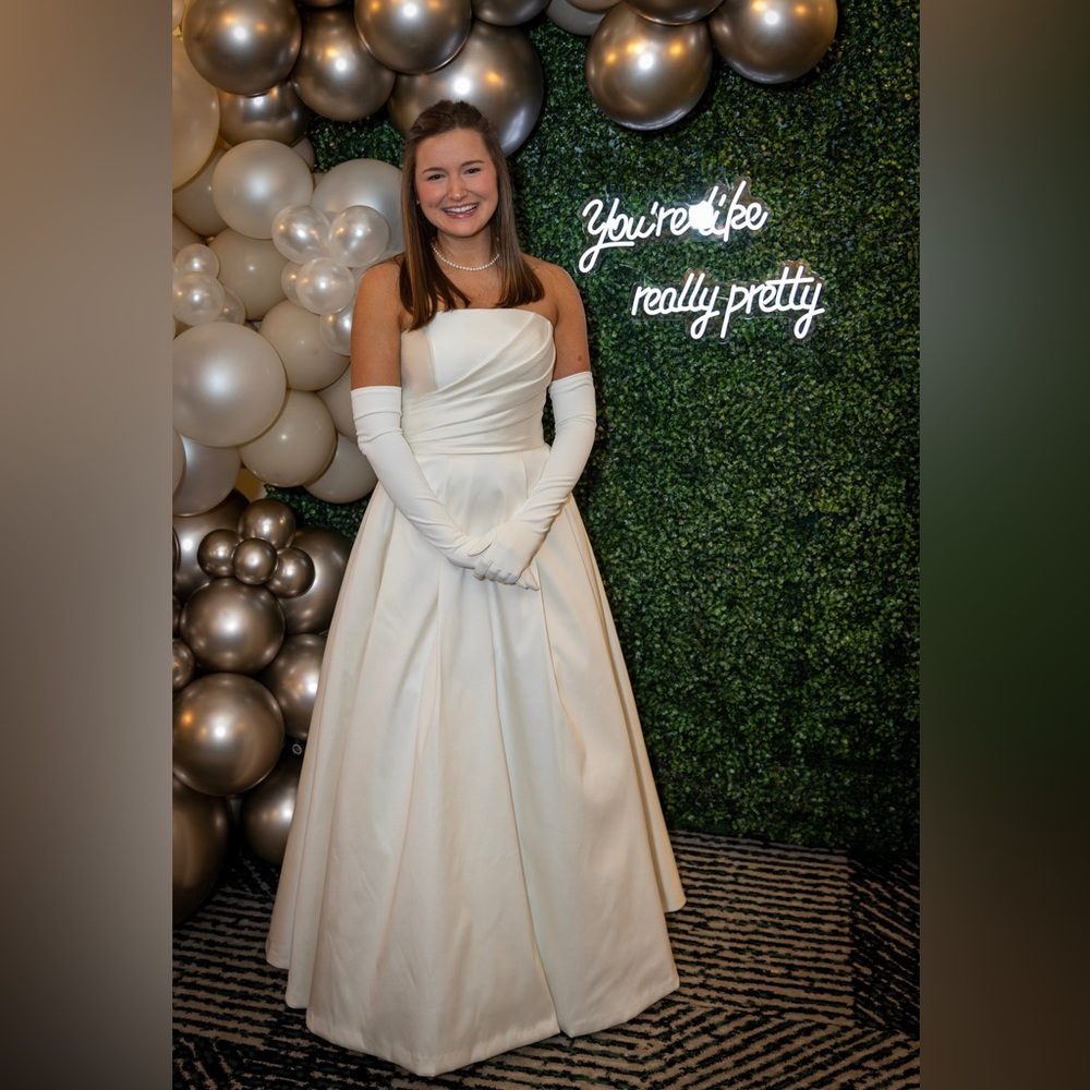 Justin Alexander wedding debutante dress Ivory NO TRAIN EUC